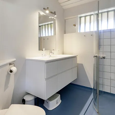 Semesterbostad 3 In In